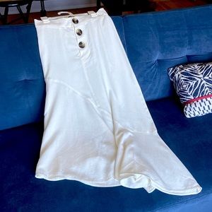 ZARA | Zara Women’s XS | Cream A-symmetric linen blend skirt